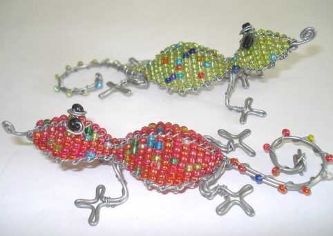 Beaded chamelion small
