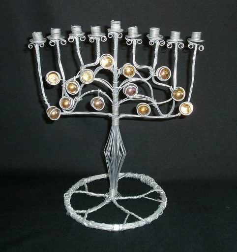 Chanukia wire and marbles